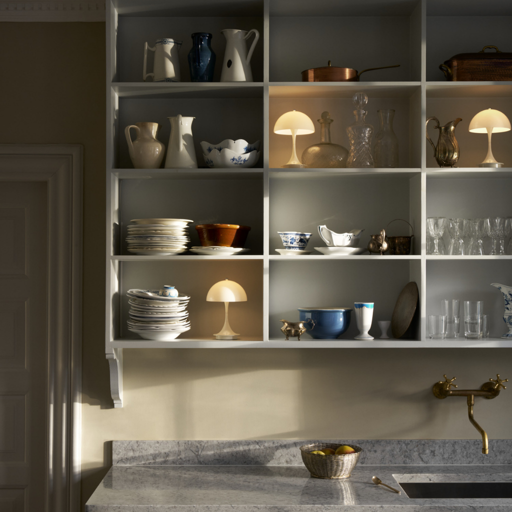 Louis Poulsen パンテラ160 ポータブル V3 オパールベージュ【展示品】