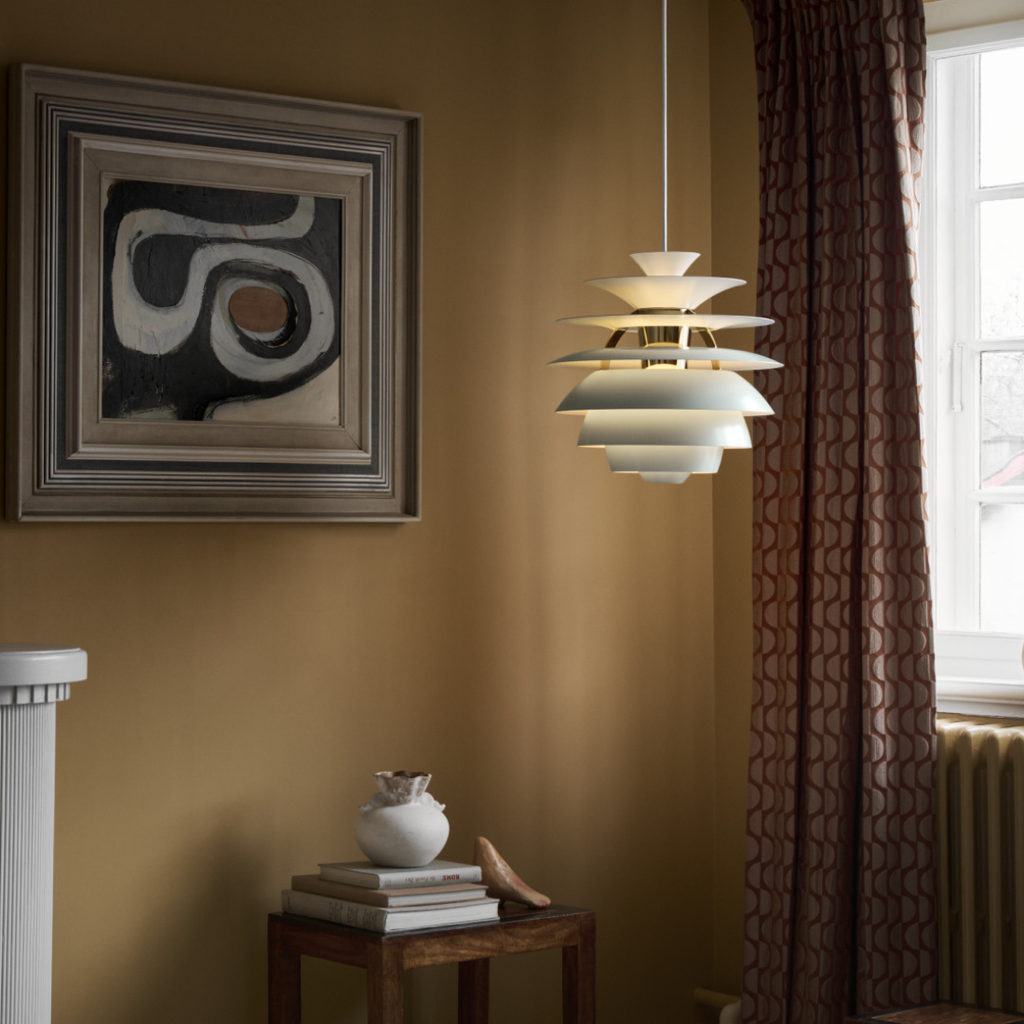 Louis Poulsen PH Snowball（スノーボール）｜光を彫刻する名作ペンダントライト【展示品】