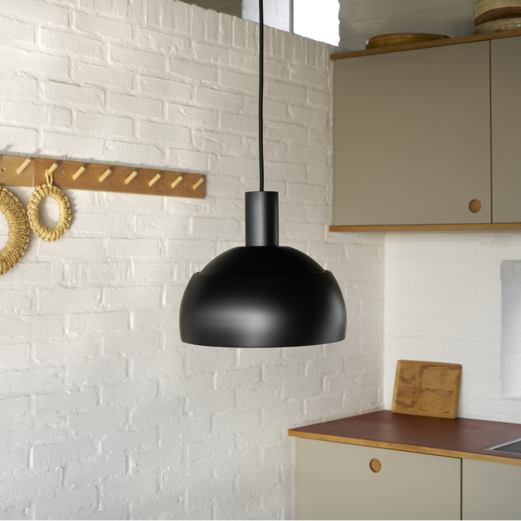 Louis Poulsen FJ Elements（エフジェイ・エレメンツ）ペンダントライト｜動く光を楽しむ北欧デザイン【展示品】