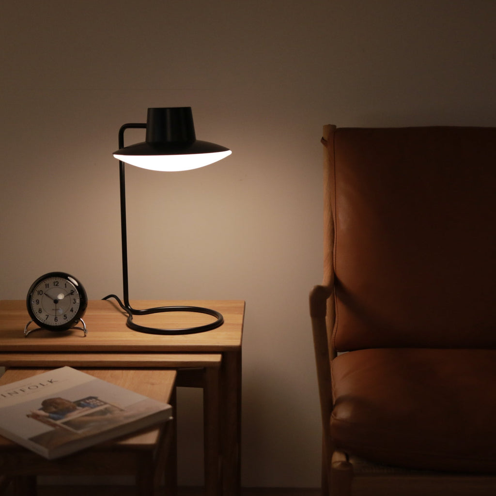 Louis Poulsen AJ オックスフォード テーブルランプ【展示品】