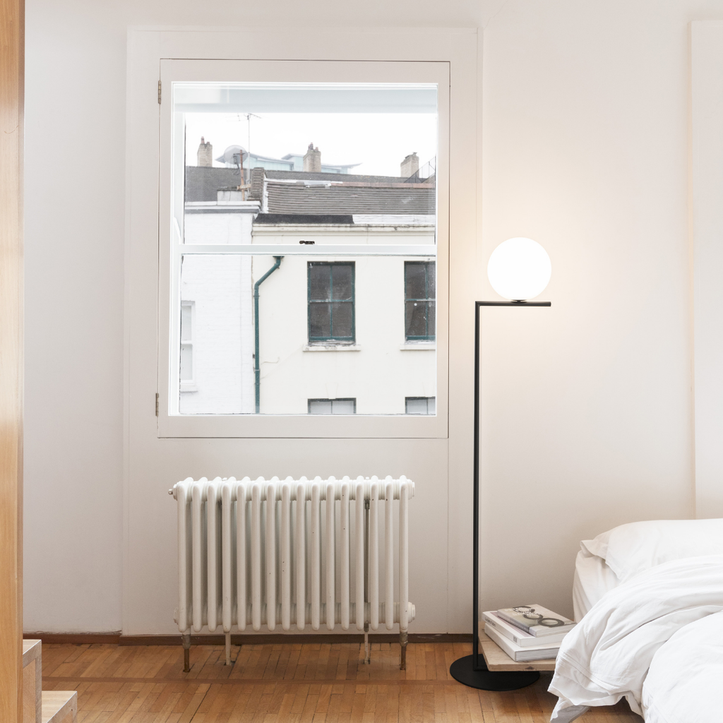 FLOS IC Lights F1（アイシーライト F1）｜北欧デザイン フロアランプ【展示品】