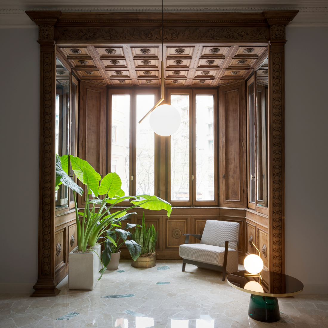 FLOS IC LIGHTS S1（アイシーライト S1）｜静寂と均衡を灯すペンダントライト【展示品】