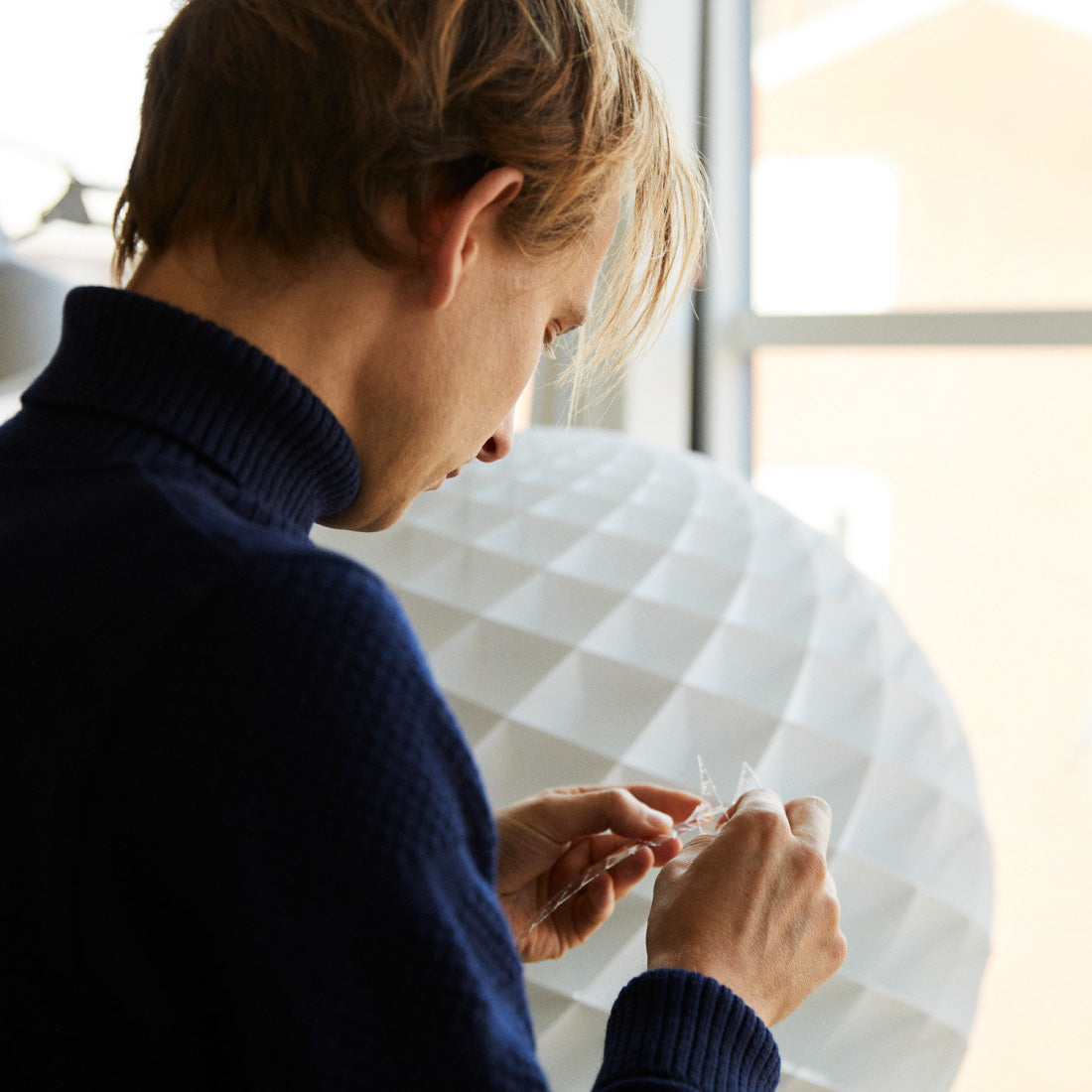 Louis Poulsen Patera（パテラ）ペンダントライト｜現代のシャンデリア【展示品】