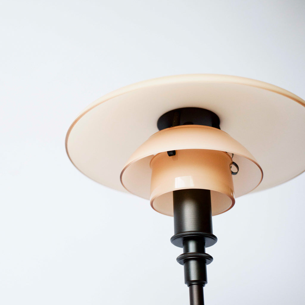 Louis Poulsen PH 2/1 テーブルランプ ダスティー・テラコッタ【展示品】