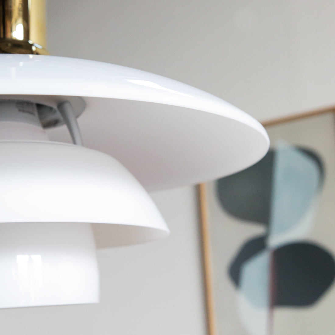 Louis Poulsen PH 3½–3 グラスペンダント｜タイムレスな北欧デザイン【展示品】