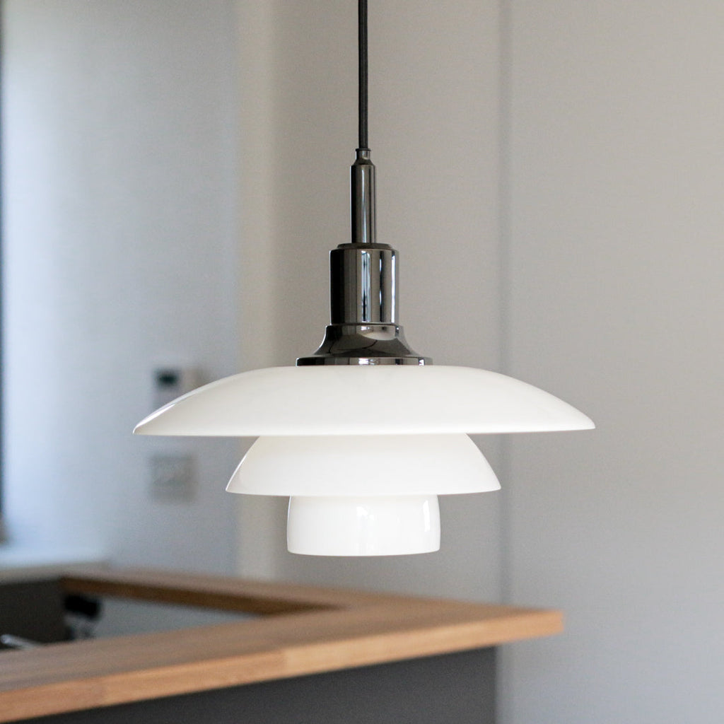 Louis Poulsen PH 3½–3 グラスペンダント｜タイムレスな北欧デザイン【展示品】