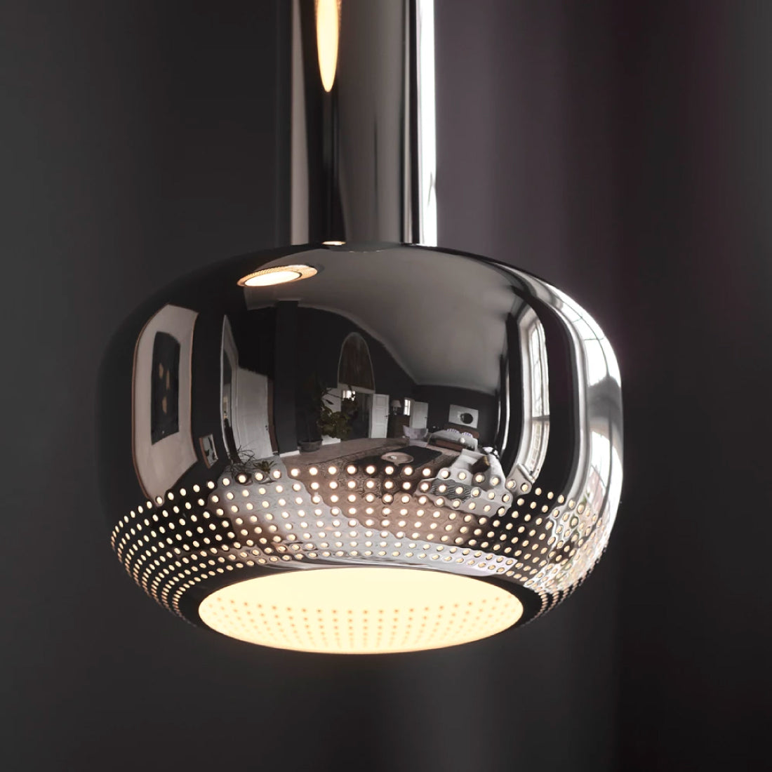 Louis Poulsen VL56 ペンダントライト（シルヴァー／真鍮）【展示品】