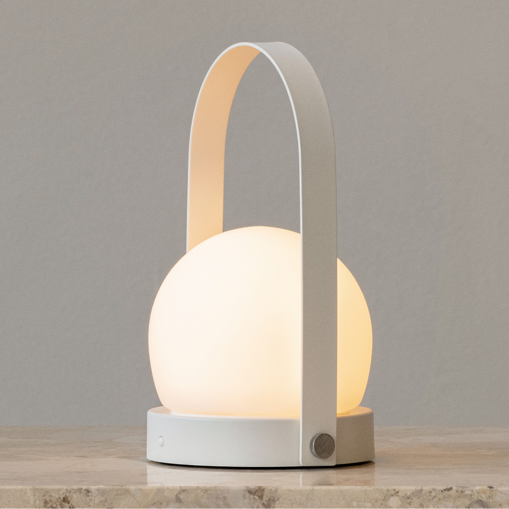 Audo Copenhagen CARRIE Portable Lamp（キャリー ポータブル ランプ）｜北欧デザイン コードレスランプ【展示品】