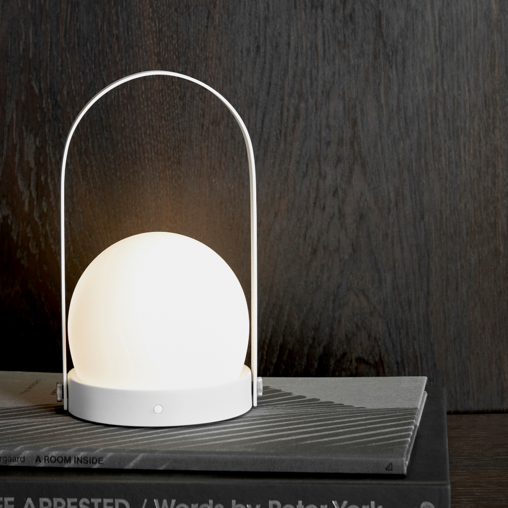 Audo Copenhagen CARRIE Portable Lamp（キャリー ポータブル ランプ）｜北欧デザイン コードレスランプ【展示品】