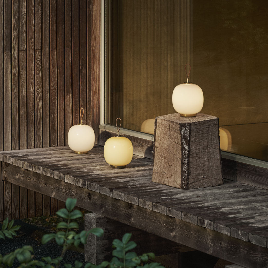 Louis Poulsen VL45 ラジオハウス ポータブルランプ【展示品】