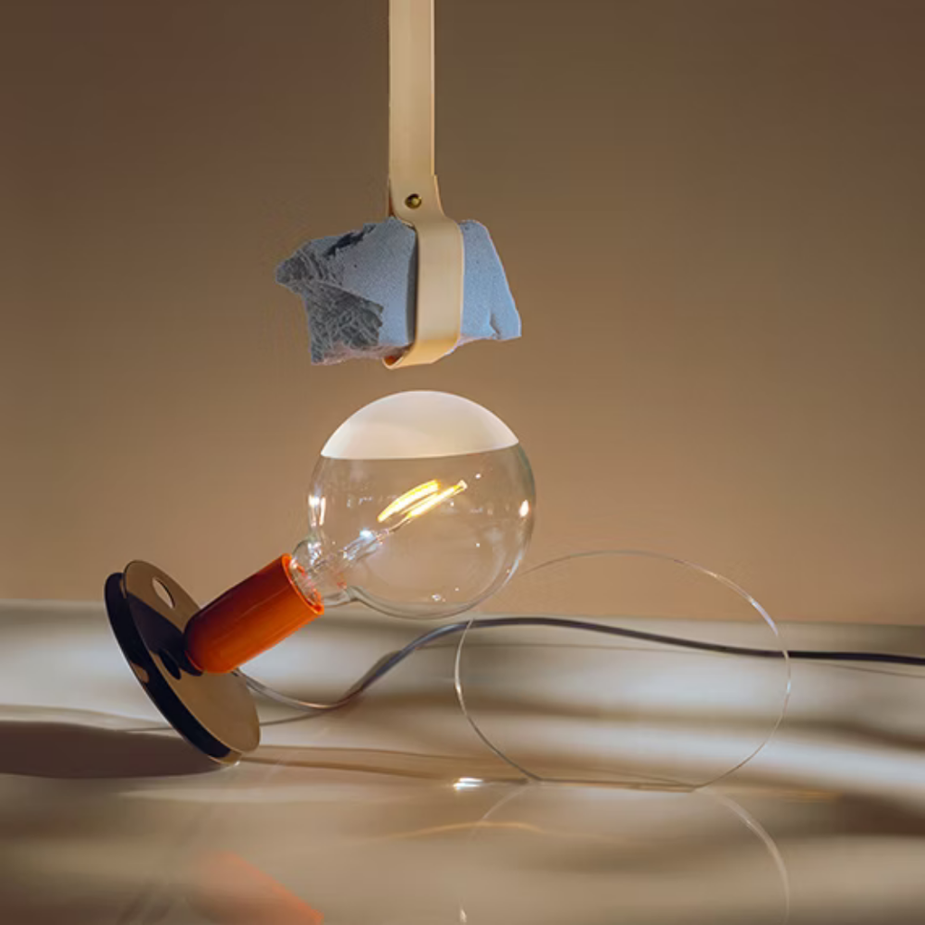 FLOS LAMPADINA（ランパディナ）｜日常を照らすミニマルデザインランプ【展示品】