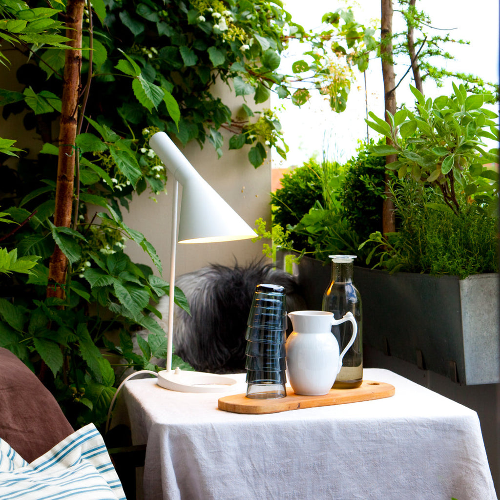 Louis Poulsen AJ テーブルランプ【展示品】