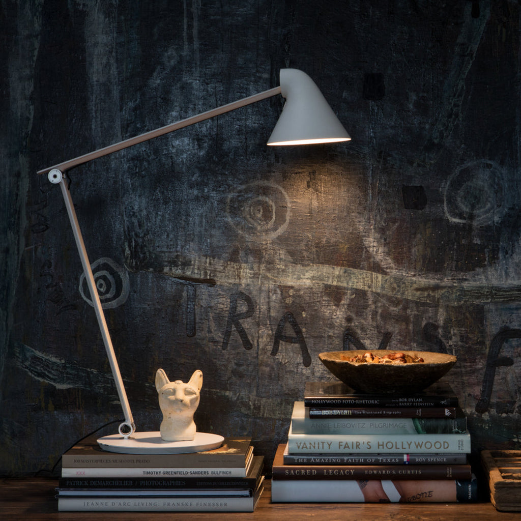 Louis Poulsen NJP テーブルランプ ベース付【展示品】