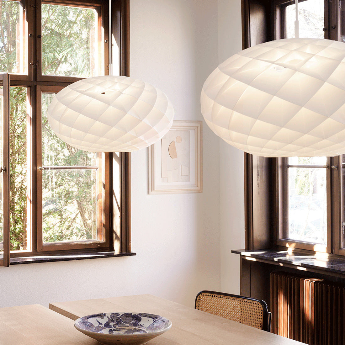 Louis Poulsen パテラ オーバル｜光を彫刻する現代の北欧シャンデリア【展示品】