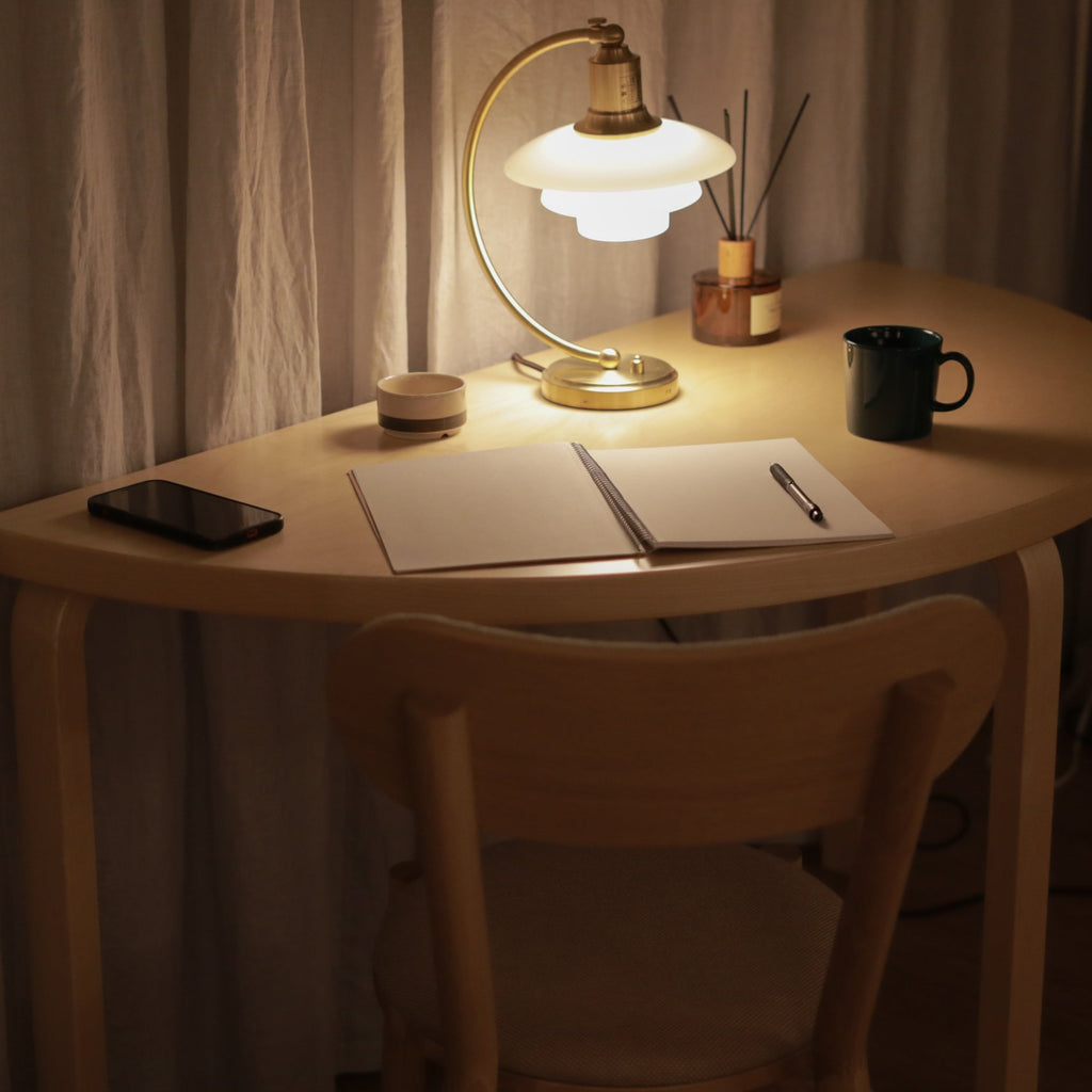 Louis Poulsen PH 2/2 LUNA テーブルランプ 真鍮×乳白ガラス【展示品】