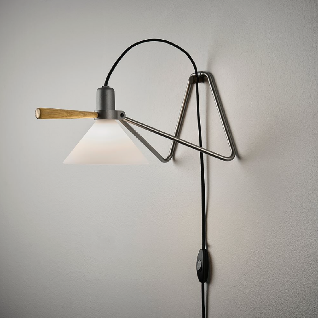 レ・クリント SPOT（スポット）356｜北欧デザイン テーブル＆ウォールランプ【展示品】